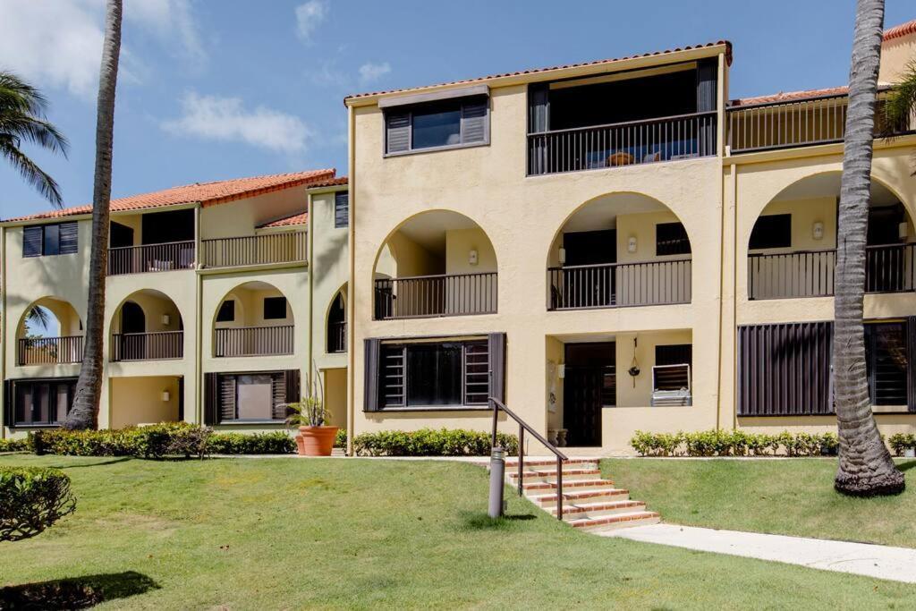 Carey Beach Villa ウマカオ エクステリア 写真